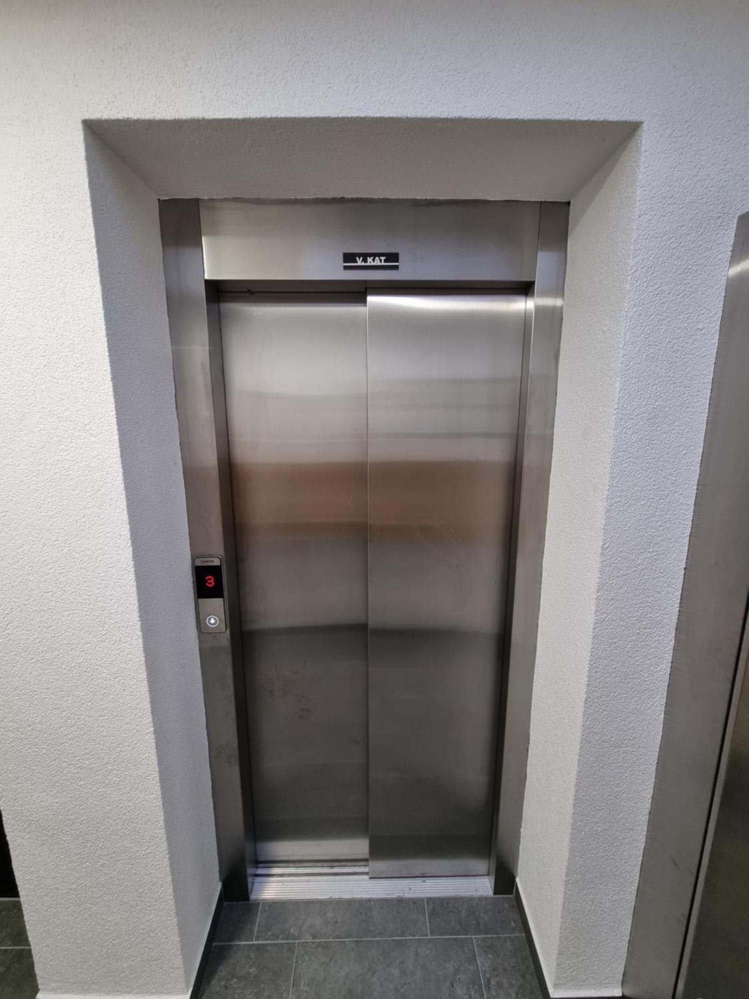 Osijek Luxury Center - Self Check In, Free Private Parking, Ulica Ivana Gundulica 82アパートメント エクステリア 写真